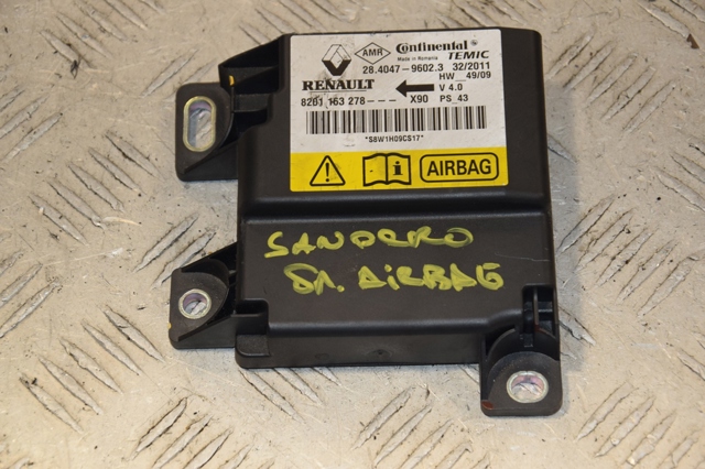 Модуль-процессор управления подушкой безопасности (ЭБУ AIRBAG) 8201163278 RENAULT