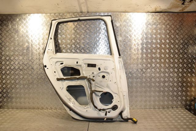 821019679R RENAULT Дверь задняя левая купить в Полтава