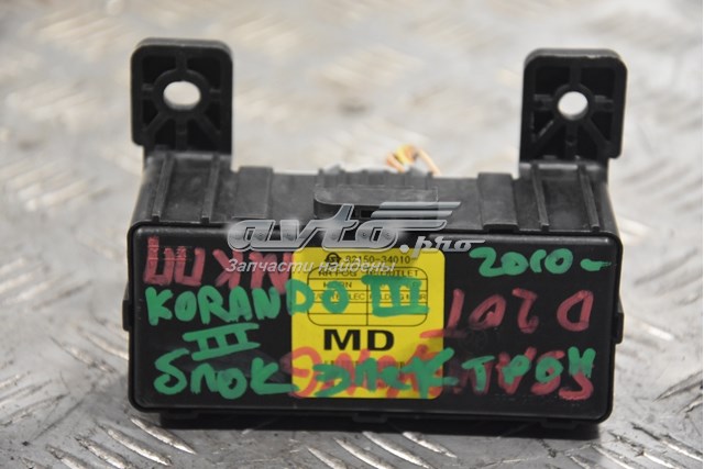 8215034010 SSANG YONG купить в Ирпень