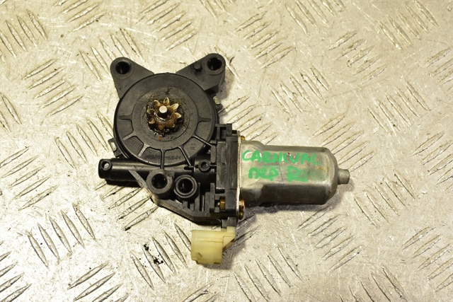 HYUNDAI 824604D000 Мотор стеклоподъемника двери передней правой в наличии Каменское