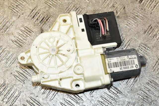 827300003R RENAULT Мотор стеклоподъемника двери задней правой купить в Сумы