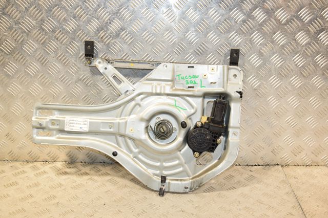 Стеклоподъемник левой задней двери 834702E010 HYUNDAI
