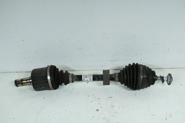 8482645 BMW Полуось (привод) передняя левая купить в Киев