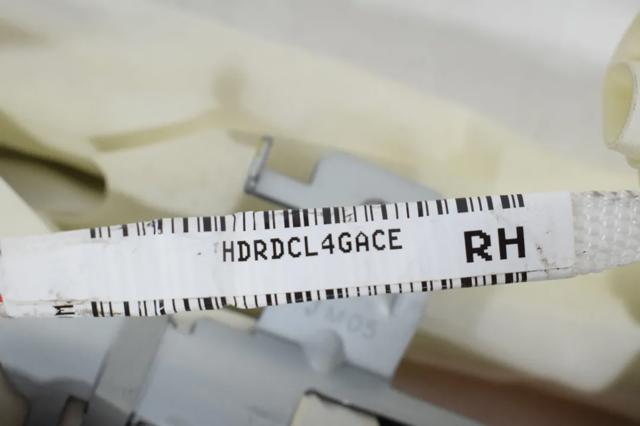 850202W000 HYUNDAI Шторка боковая, правая купить в Хмельницкий