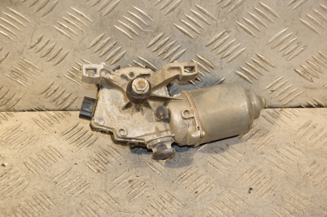851100F030 TOYOTA Мотор стеклоочистителя лобового стекла купить в Павлоград