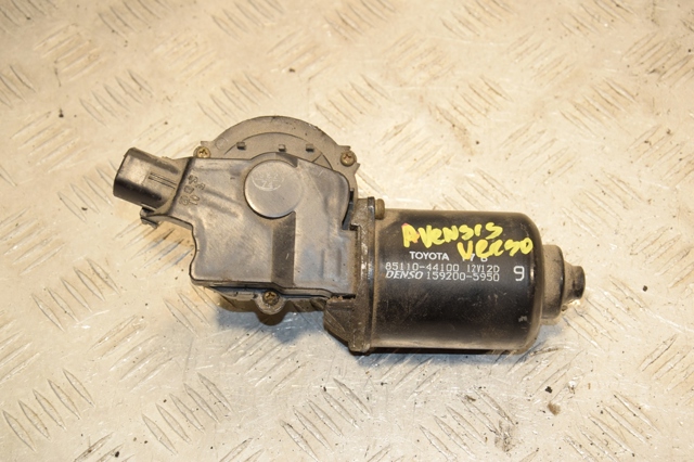 Мотор стеклоочестителя 8511044100 TOYOTA