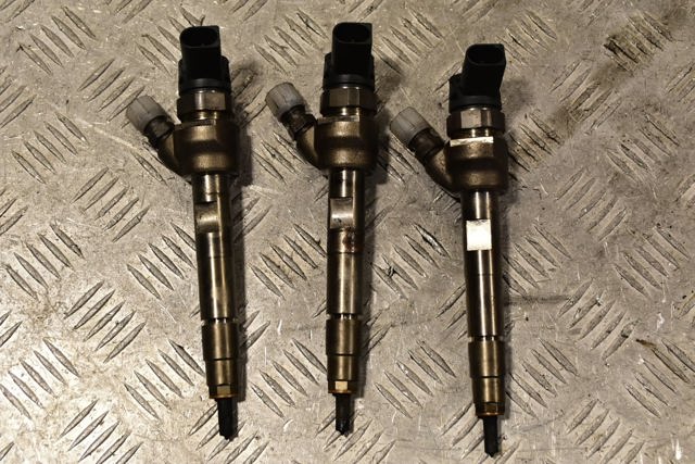 Форсунка впрыска топлива 8511630 BMW