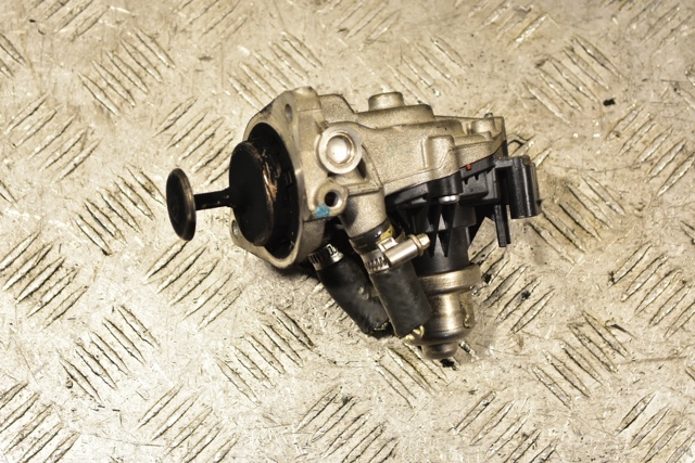 8513132 BMW Клапан EGR рециркуляции газов купить в Полтава