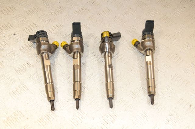 8514146 BMW Форсунка впрыска топлива купить в Ужгород