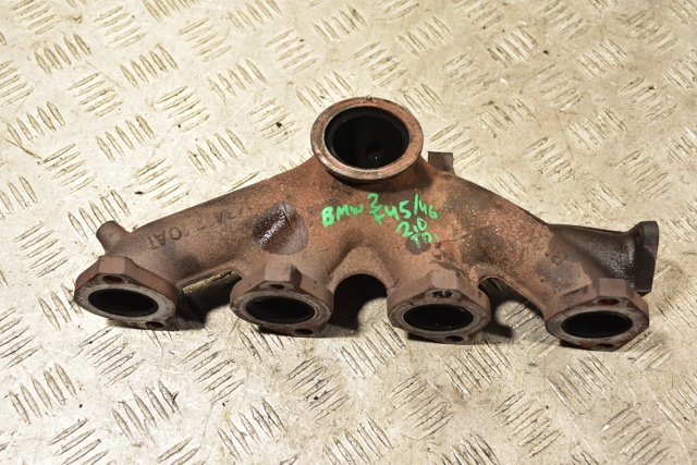 Газопроводы (коллектор выпускной) 8519889 BMW