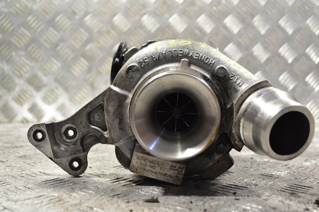 Турбоком 8570082 BMW