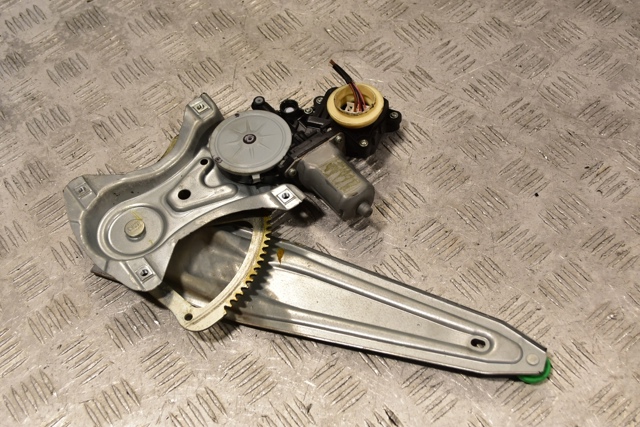 8570102010 TOYOTA Стеклоподъемник передней правой двери купить в Чернигов