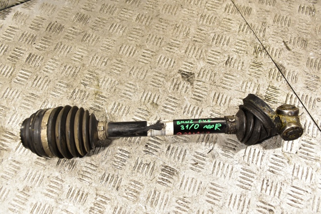 Полуось передняя, правая 8643374 BMW
