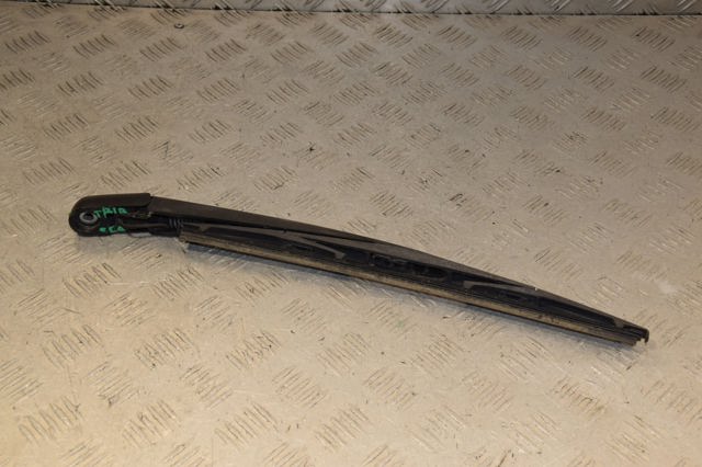 Рычаг-поводок дворника заднего стекла 86532AG09A SUBARU