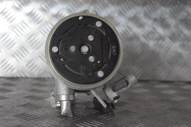 Насос кондиционера 88310YV010 PEUGEOT