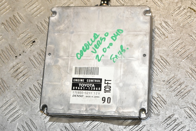 Мозги двигателя 8966113060 TOYOTA