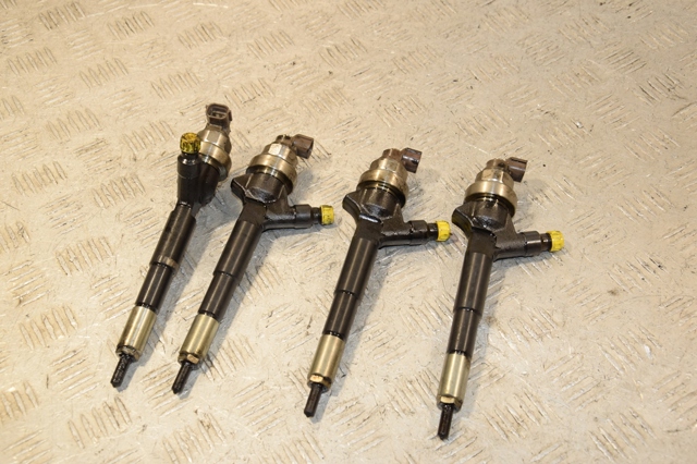 OPEL 8973762703 Топливные форсунки в наличии Ирпень