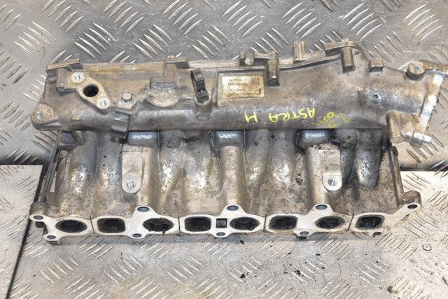 OPEL 8973858233 Впускной коллектор в наличии Ровно