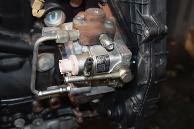 Насос топливный высокого давления 8981030281 OPEL