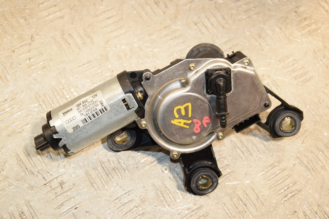 Мотор заднего стеклоочистителя Audi A3