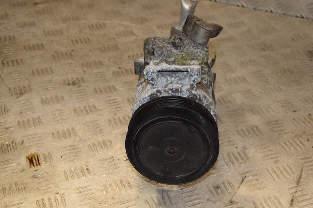 Насос кондиционера 8J0260805 VAG