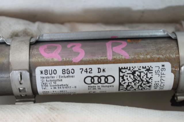 VAG 8U0880742D Шторка боковая, правая в наличии Ровно