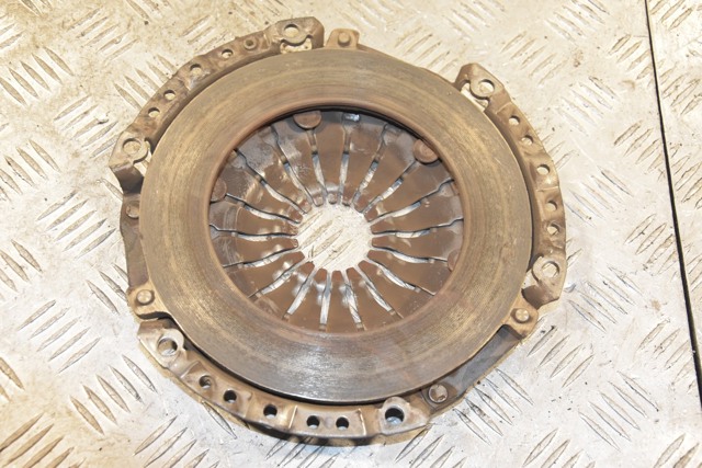 FORD 8V217563AB Корзина сцепления в наличии Сумы