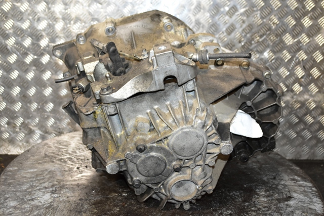 8V4R7002BF FORD КПП в сборе (механическая коробка передач) купить в Полтава