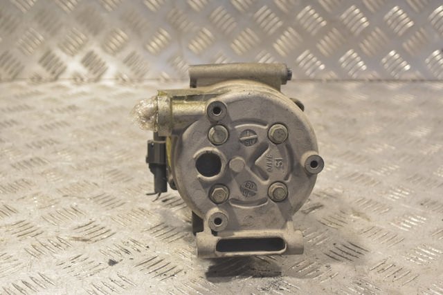 8V5119D629EF Компрессор кондиционера купить Киев