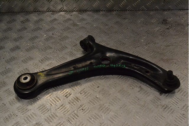 Правый рычаг передней нижней подвески 8V513042BH FORD