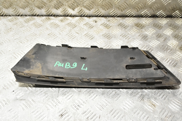 8W0807681R VAG Заглушка (решетка) противотуманных фар бампера переднего левая купить в Хмельницкий