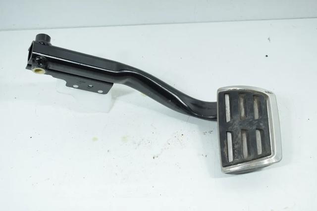 Педаль тормоза 8W1723140A VAG