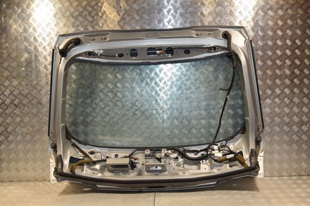 RENAULT 901008835R Дверь задняя (багажная 3/5-я (ляда) в наличии Днепр