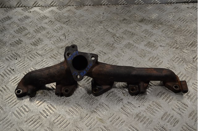 Газопроводы (коллектор выпускной) 90500926 OPEL