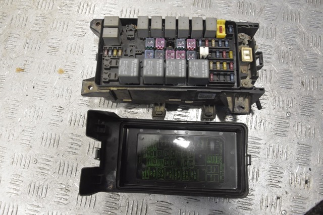911603E040 HYUNDAI Блок предохранителей купить в Харьков