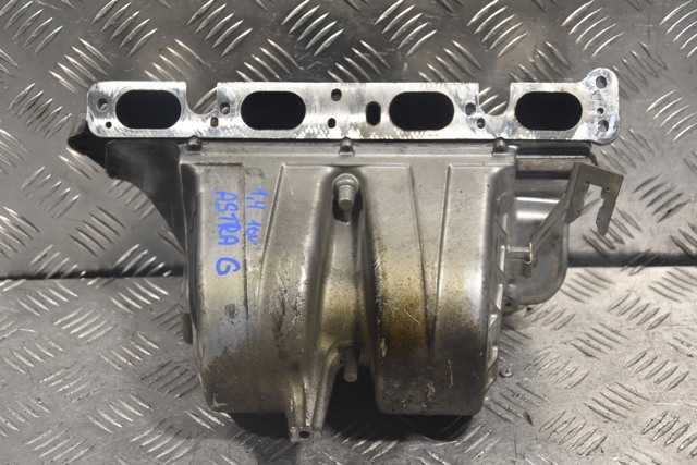 OPEL 9158176 в наличии Украина