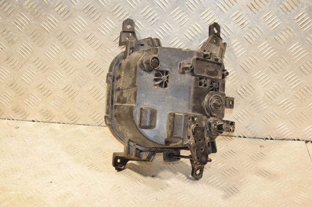 92202F1600 Фара противотуманная правая купить Кривой Рог