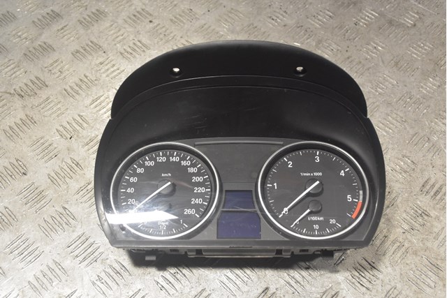 Приборная доска 9220988 BMW