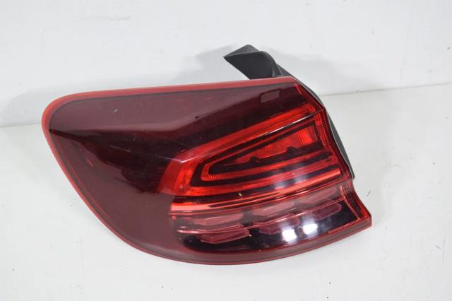 Фонарь задний 92401J7150 HYUNDAI