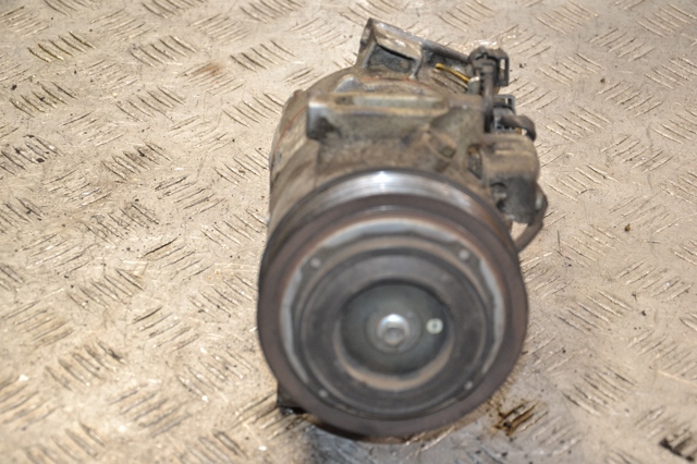Насос кондиционера 926004EB0A RENAULT