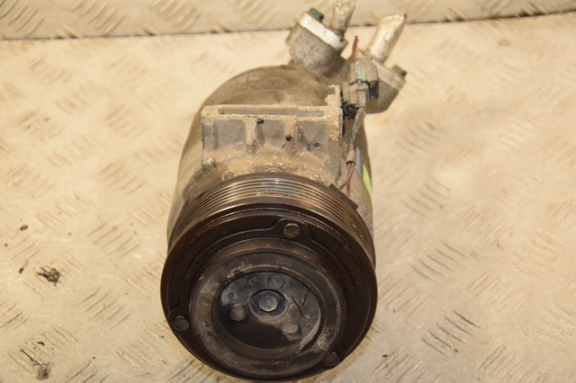 RENAULT 926007877R Компрессор кондиционера в наличии Запорожье