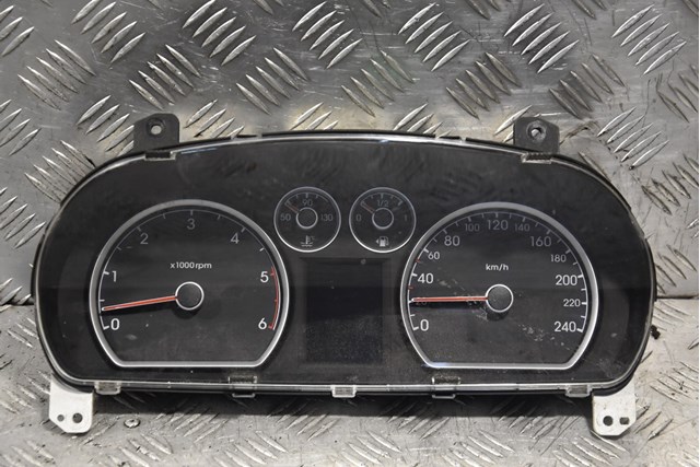 Приборная доска 940032L525 HYUNDAI
