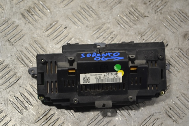 HYUNDAI 957103E710 в наличии Украина