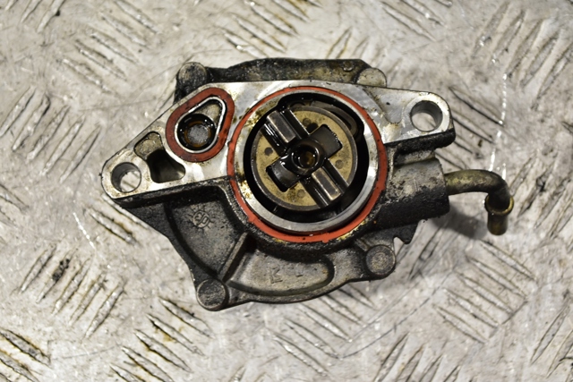 FORD 9637413980 Насос вакуумный в наличии Черкассы