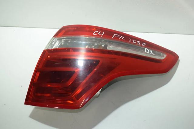 Фонарь задний правый, внешний 9653547480 PEUGEOT