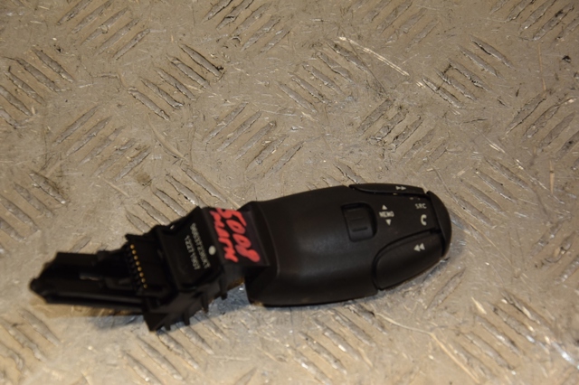 PEUGEOT 96637236XT Переключатель подрулевой, управления аудио системой в наличии Львов