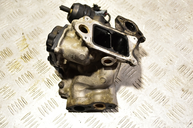 Клапан EGR системы рециркуляции отработавших газов 9671398180 PEUGEOT
