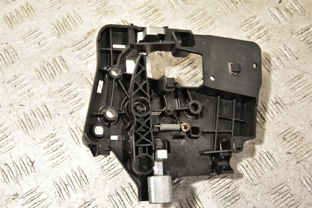 PEUGEOT 9682100777 в наличии Ужгород