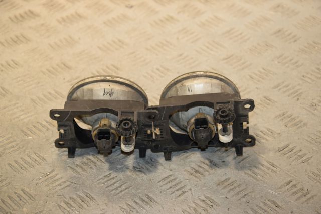 Фары противотуманные 9685425180 PEUGEOT