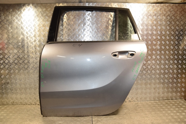 Дверь задняя 9803033780 PEUGEOT